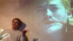 "Game of Thrones": el rey Joffrey vio "su muerte" con amigos