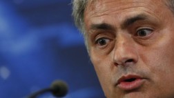 Mourinho no quiso hablar español en su conferencia en Madrid