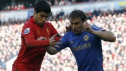 Luis Suárez mordió al serbio Ivanovic un día como hoy