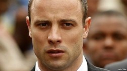 Pistorius niega haber recibido clases de actuación para juicio