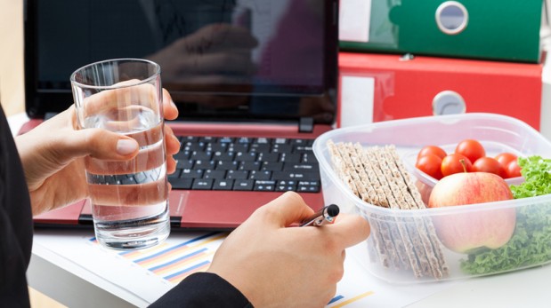 Cinco cosas que necesitas en tu oficina para estar contenta