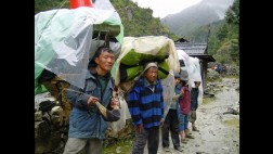 Sherpas, los guías que hacen posible la escalada al Everest