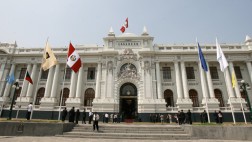 Otra empleada fue atendida de urgencia en tópico del Congreso