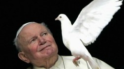 Tres distritos celebrarán misa por canonización de Papas