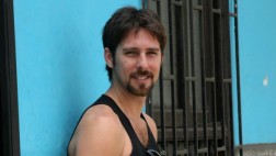 Laszlo Kovacs sufrió el robo de su auto en Magdalena