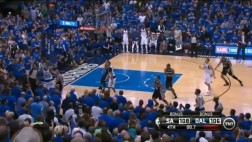 Triple de Vince Carter fulminó a los Spurs en el último segundo