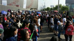 One Direction: largas colas en el Nacional por concierto de hoy