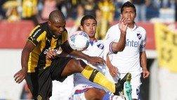 Peñarol de Hurtado goleó 5-0 al Nacional de Cruzado en clásico