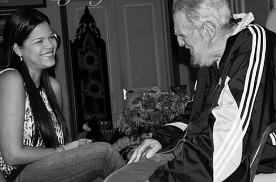 Hija de Chávez sostiene un encuentro "mágico" con Fidel Castro