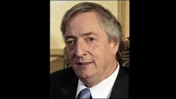 Restitución mítica de Néstor Kirchner, por Sostiene Menéndez
