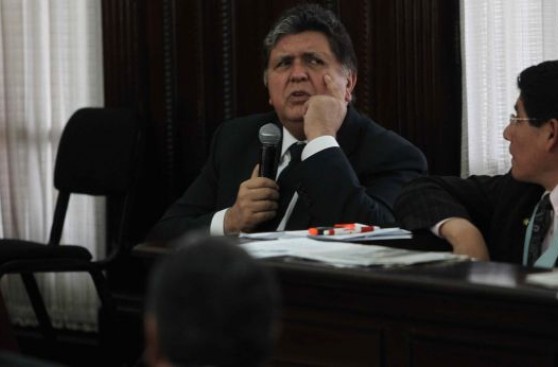 Alan García declara en juicio por matanza de Accomarca