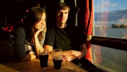 ¿Cita en un bar? Seis reglas de oro que debes seguir