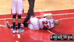 NBA: cuando un mal salto te puede doblar feo el tobillo