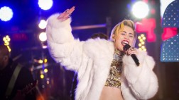 Miley Cyrus regresa al hospital y cancela conciertos en Europa