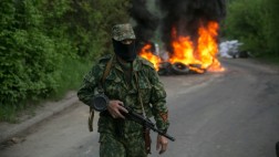 Ucrania ataca Slaviansk: Pierde 2 militares y 3 helicópteros