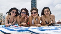 Cinco cosas que no puedes dejar de hacer en tu viaje con amigas