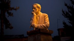 César Vallejo y El Comercio