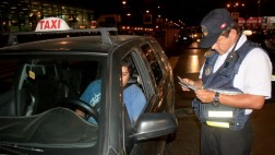 Aeropuerto Jorge Chávez: 22 taxis fueron llevados al depósito