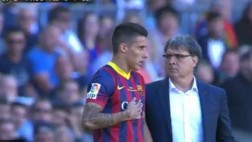 Cristian Tello discutió con Martino por meterlo al minuto 90
