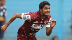 Reimond Manco jugaría en Segunda División: negocia con Gálvez