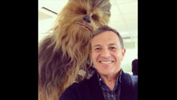 "Star Wars": Chewbacca posó para su primer selfie