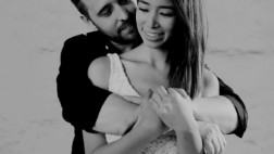 Diego Dibós estrenó video protagonizado por su esposa