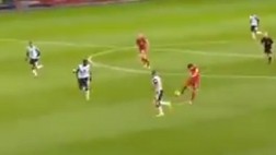 Este golazo de Luiz Suárez es elegido el mejor del Liverpool
