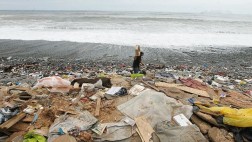 En playas del Callao también botan desmonte clandestinamente