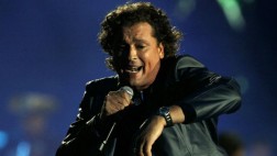 Carlos Vives lanza su nuevo álbum "Más + corazón profundo"