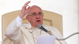 Papa Francisco duda de validez de la mitad de los matrimonios