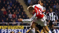 Feliz cumpleaños, Bergkamp: revive uno de sus mejores goles