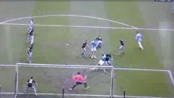 El gol de Kompany que le asegura la Premier al Manchester City