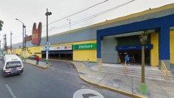 Asalto en Plaza Vea del Callao: policía detuvo cuatro ladrones