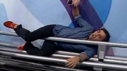"Combate": Renzo Schuller sufrió peligrosa caída en vivo