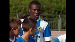 ¿Otro Max Barrios? Camerunés de 12 años mide 1.70 y pesa 60 kg