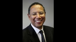 Baquet, el primer afroamericano en dirigir el "New York Times"
