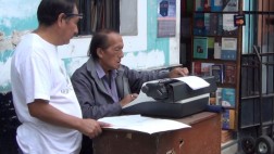 Los últimos compañeros de la vieja y noble máquina de escribir
