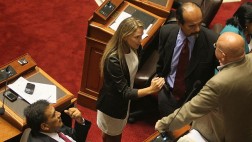 Luciana León dice que apristas votarán a favor de unión civil