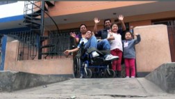 El duro camino hacia la educación de los jóvenes discapacitados