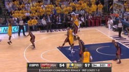 NBA: un espectacular tiro que hizo gritar a todos los Pacers