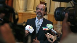 Mulder: Hay consenso para elegir a Soto Vallenas como defensor