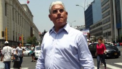 Legisladores inspeccionan la vivienda de Óscar López Meneses