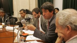 Periodistas lamentan deceso de director de El Comercio