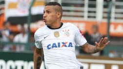 Corinthians con Guerrero goleó 4-1 de visita a Sport Recife
