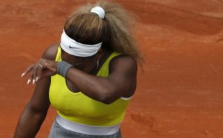 Sorpresa en Roland Garros: cayó la campeona Serena Williams