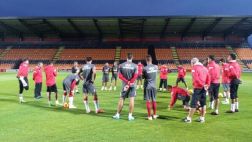 Selección ya entrena en Londres para amistoso ante Inglaterra