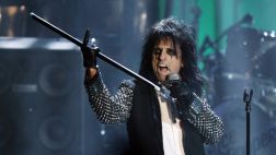 Alice Cooper cree que el rock de hoy está "totalmente anémico"