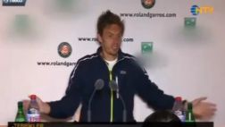 El papelón de un periodista en rueda de prensa de Roland Garros