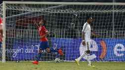 Chile remontó a Egipto y venció 3-2 con doblete de Vargas