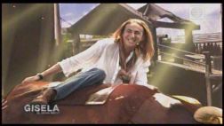 Natalia Málaga domó al toro salvaje en el set de Gisela